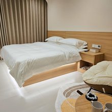 乐山如你所院·好运来酒店(张公桥美食街店)