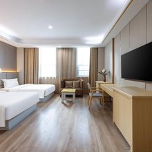 铂景酒店(汉口火车站范湖地铁站店)