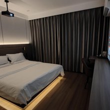 交个朋友·华杏酒店