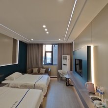 黎平枫林晚主题酒店