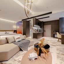 时光里·轻奢行政公寓(牛市口地铁站店)