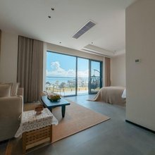 拾光外·漫海雲舍(三圣岛心邸咖啡店)