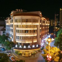 吉首众鑫大酒店(市政府乾州古城店)