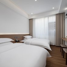 柒朵酒店(株洲向阳广场店)