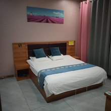久隆宾馆(佳木斯火车站中心医院店)