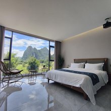 伴山隐墅(阳朔遇龙河十里画廊景区店)