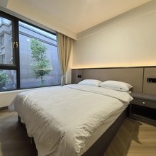 成都瑞源捷电竞民宿(温江华西医院店)