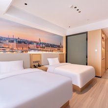华林西曼酒店(东华理工大学南昌校区店)