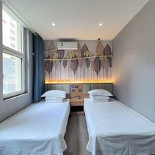逸居商务宾馆(平原德百广场店)
