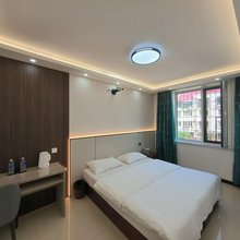 沣林投影民宿(西青大学城店)