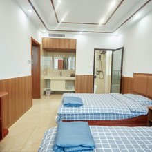 嘉荫江畔人家度假村酒店