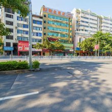 如金酒店(广西中医药大学附属医院东葛路店)