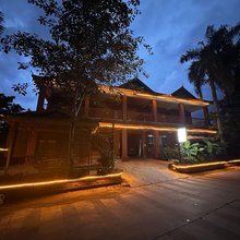 江源维也纳客栈(西双版纳傣族园店)