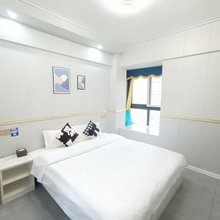简筑公寓(成都东站东广场店)