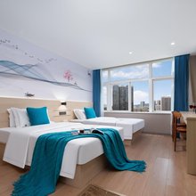 宝丽星空酒店(华中师范大学虎泉地铁站店)