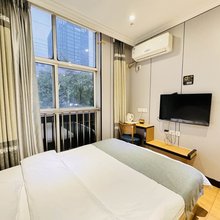 武夷酒店(南京竹山路地铁站店)