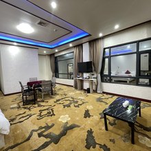 春华大酒店