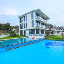 逸度Aerobic·生态氧吧庭院轰趴泳池休闲度假美宿(长兴江南红村店)