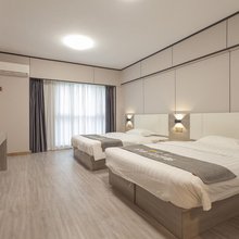 忆苌安民宿(石家庄国际会展中心店)