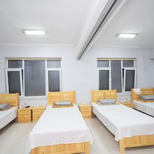 盘锦新世纪旅馆(万达广场店)