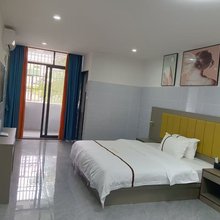 鸿泰商务公馆(金玉岭路店)
