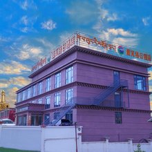 康瓦洛日酒店