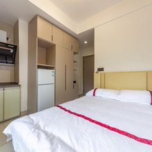 广州怡景苑住宿(京溪南方医院地铁站店)
