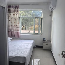 本溪县绿锦绣农家院(老边沟大石湖店)