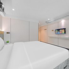 雅诗酒店(杨家坪步行街店)