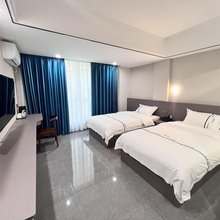 亦家精品公寓