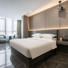 伯廷酒店(西安石油大学雁塔校区东仪路地铁站店)
