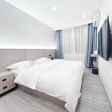 新程智能酒店(花柯夜市店)