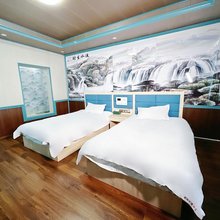 理塘茶马古道大酒店