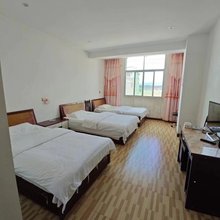 盐源馨圣达商务酒店