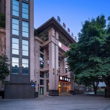 土瑞酒店(光环购物公园人民医院店)