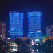 新乡心诺酒店(宝龙广场店)