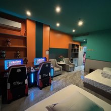 吉首星瀚电竞酒店