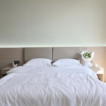 龙陵麗泊酒店