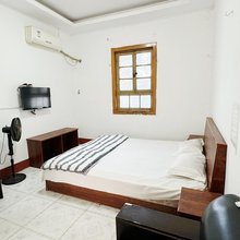 四方宾馆(菏泽汽车总站店)