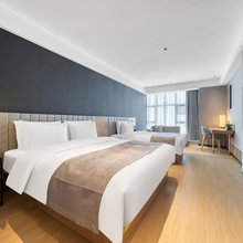 品睿酒店(金华婺城区政府万泰奥特莱斯店)
