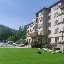 威海震琳培训大厦