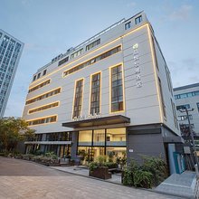 郑州惠济万达品悦智雅酒店
