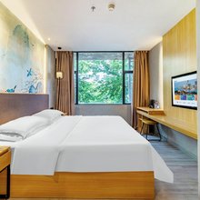 索享酒店X Hotel(佛山南桂路地铁站店)