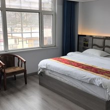 杂多怡来酒店