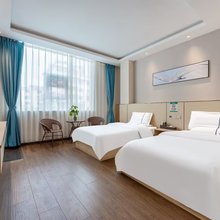 六盘水圣帝主题酒店(双水广场店)