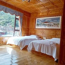 黑水远山近水客栈