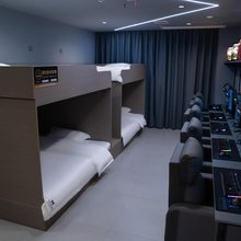 兴国怪兽电竞酒店