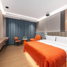 星际湾影宿(花都炭步镇店)
