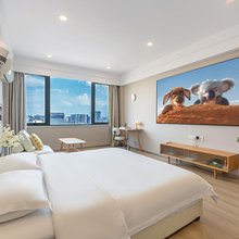 悦庭民宿(滨江宝龙城店)