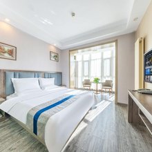 西宁吉顺福酒店(城东吾悦广场店)